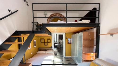 Navigli Apartamento | Stylish Duplex on Two Levels 15 Mins from Duomo