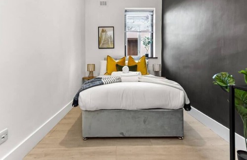 Walpole Apartamento | Stylish Ealing Haven: Modern 2BR Flat For Five