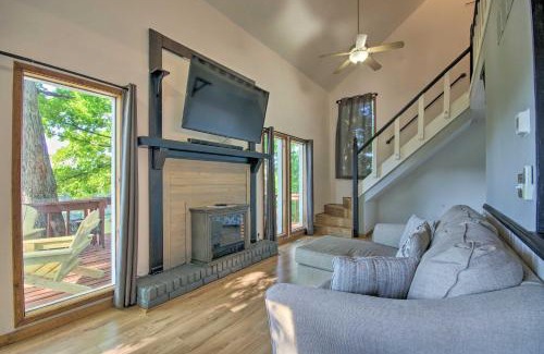 Osage Beach Casa | Stylish Eldon Home with Grill 1 Mile to Lake!