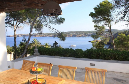 Sant Josep de sa Talaia Villa | Elegante villa, impresionantes vistas al mar, piscina de 15m y relajarse, jardines privados de 4100m2