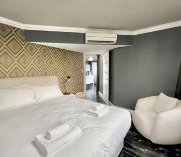 Darlinghurst Apartamento | Stylish Family 1BR with Cozy Bunks and Games for 5