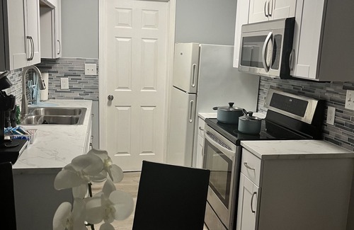 Socastee Condominio | Stylish Family Condo near Market Commons and Close to MB Amenities Sleeps 10