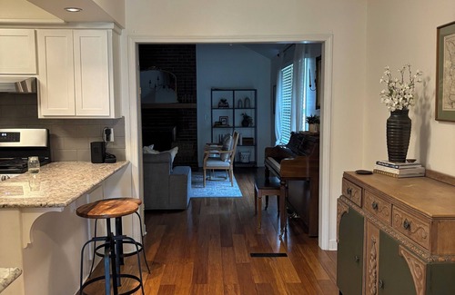 Blue Springs Casa | Stylish family home w/ game room and arcade not far from arrowhead stadium