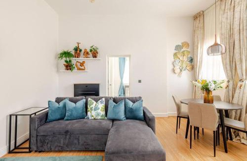 Swindon Apartamento | Stylish flat in central location with free parking