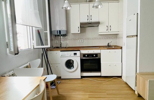 Malasaña Apartamento | stylish Flat in the heart of Madrid Gran Vía Perfect for Travelers