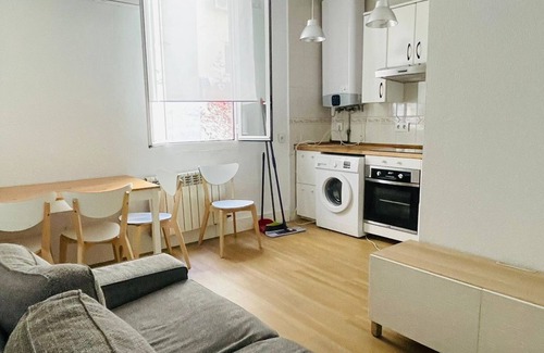 Malasaña Apartamento | stylish Flat in the heart of Madrid Gran Vía Perfect for Travelers