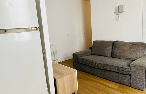 Malasaña Apartamento | stylish Flat in the heart of Madrid Gran Vía Perfect for Travelers