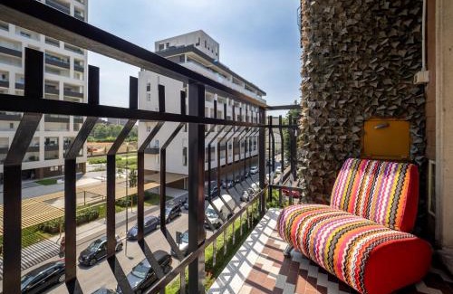 Calvairate Apartamento | Stylish Flat with Balcony - 15 Min to Duomo