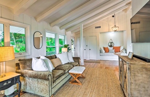 Franklin Casa | Stylish Franklin Cabin on 6 Private Acres!
