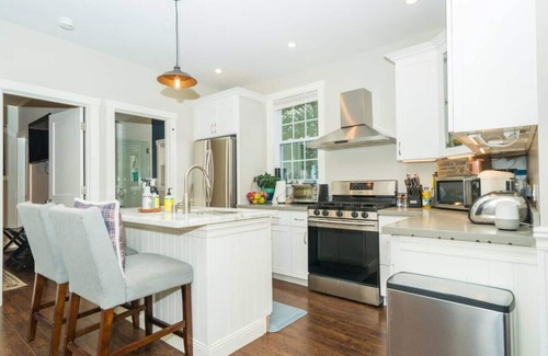 Fremont Casa | Stylish Fremont Retreat with Luxury Amenities