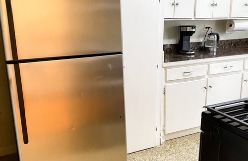 Newtown Apartamento | Stylish Fully Furnished 2 Bedroom Apartment on Queens Park Savannah