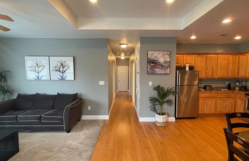 Kreole Apartamento | Stylish & Functional Dual Apartments in Moss Point