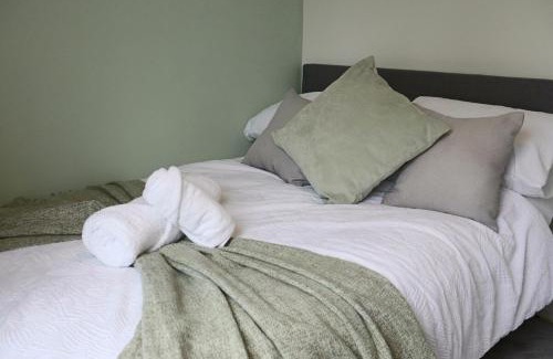 Cambridge Casa | Stylish Cambridge Home with Garden