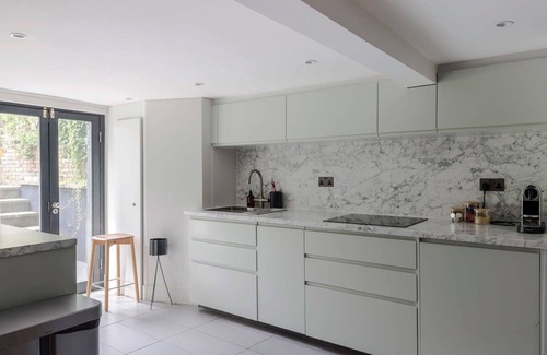 Islington Apartamento | Stylish Georgian Townhouse w Sun Terrace Garden
