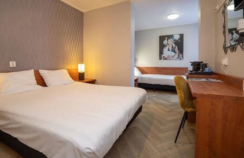 Made Hotel | Stylish Group Stay w/Dining & Golf Nearby | Biesbosch Park & Scenic River Trails