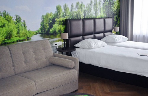 Made Hotel | Stylish Group Stay w/Dining & Golf Nearby | Biesbosch Park & Scenic River Trails