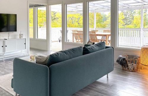 Storlinge Casa | Stylish Holiday Apartment on Oland