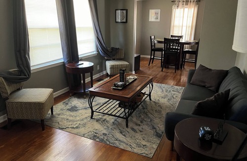 Albany Casa | Stylish Home awaits your stay