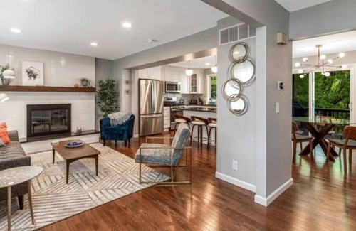 Rochester Casa | Stylish Home in Downtown Rochester