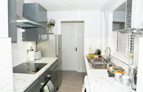 York Apartamento | Stylish home in York - Free Wifi & Parking - Close to Racecourse & City Centre