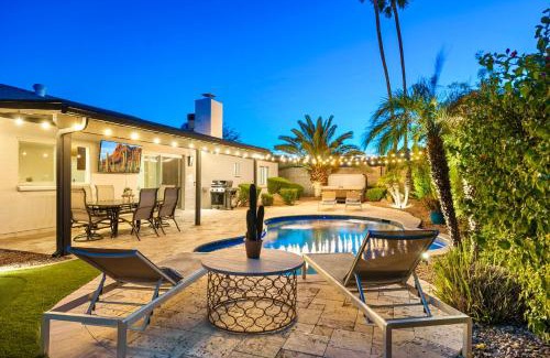 Paradise Valley Village Casa | Stylish Home W Hot Tub, Heated Pool & Game Room