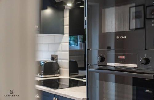 Windsor Apartamento | STYLISH HOME WITH FREE PARKING - 10 MINS TO LEGOLAND!