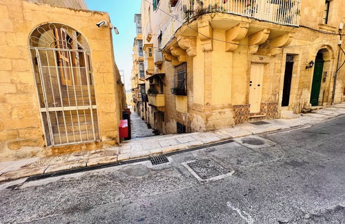 Birgu Apartamento | Stylish House of Character