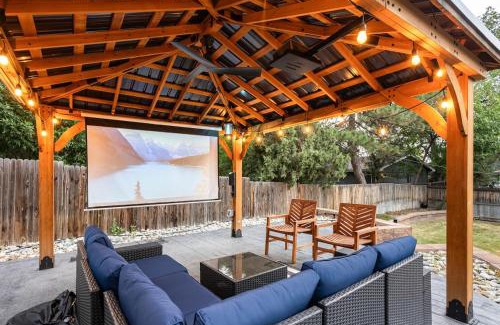 Highlands Casa | Stylish House with Hot Tub, Fire Pit Pool table near Denver