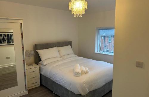 Beeston Casa | Stylish Leeds Family Home
