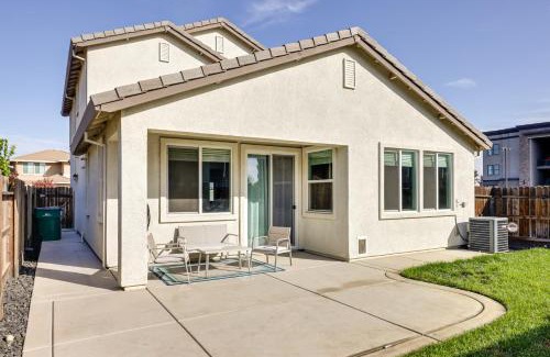 Lodi Casa | Stylish Lodi Wine Country Retreat with Private Patio