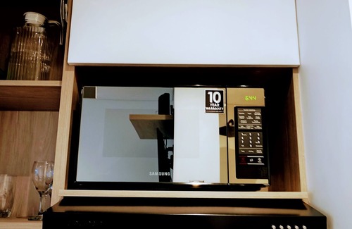Chico Norte III Apartamento | Stylish loft in Bogota. Modern amenities, smart lock, 24-hour surveillance.