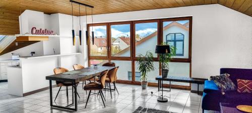 Munchen District Apartamento | Stylish loft with balcony, quiet and spacious