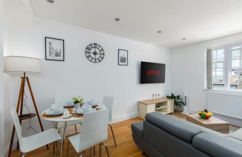 Weavers Apartamento | Stylish London Shoreditch Apartment with Balcony Sleeps 4 Family friendly