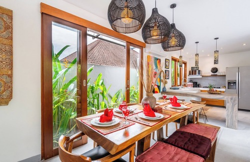 Kerobokan Villa | Villa-Pool-BBQ diseñada en Seminyak Side