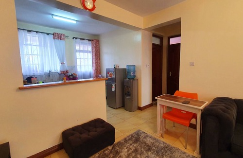 Kikuyu Apartamento | Stylish Luxe Apartment- 2 mins walk from Shopping Mall and Market