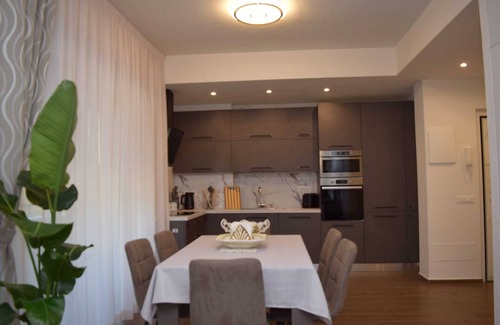 Gavinana Apartamento | Stylish Luxury Apartment in Florence - Walk to City Center!"