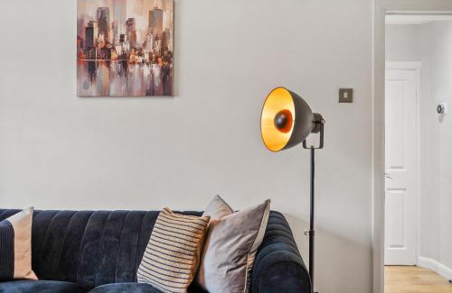 Maidstone Apartamento | Stylish Maisonette near the heath with Free parking & Wi-Fi