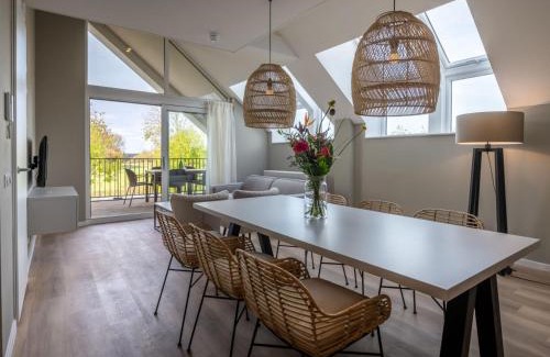 Kamperland Apartamento | Stylish Marina Loft w Balcony, cleaning included