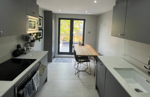 Shacklewell Apartamento | Stylish & Modern 1BD Flat with Balcony - Dalston
