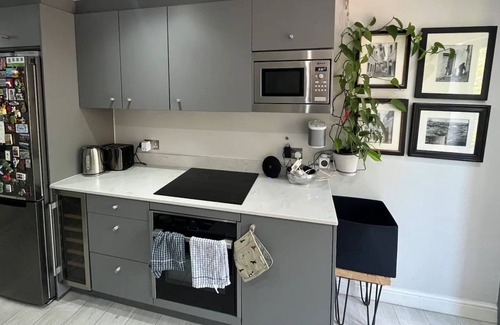 Shacklewell Apartamento | Stylish & Modern 1BD Flat with Balcony - Dalston
