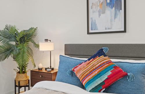 Charlotte Apartamento | Stylish Modern 3BR 3,5BA Townhouse in Charlotte