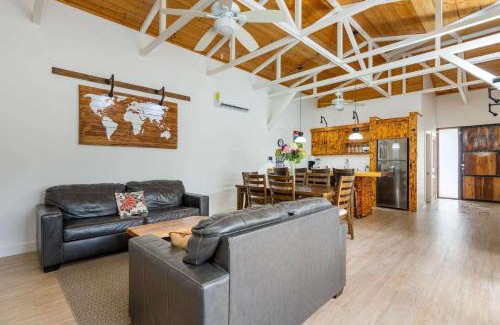 Potrero Casa | Stylish Modern Home with a Tranquil Outdoor Oasis, Spacious Open Floor Plan, and Private Swimming Pool