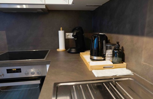 Coburg Apartamento | Apartamento-Diseñador-Baño Privado-Vista a la Ciudad-Modernisierter Altbau