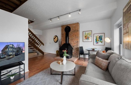Mount Adams Apartamento | Stylish Mt Adams 1BR in great location