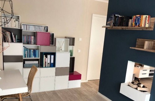 Am Luitpoldpark Apartamento | Apartamento nuevo y elegante en el corazón verde de Munich con logia de barbacoa