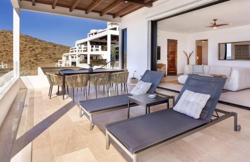 Cerritos Apartamento | Stylish Oceanfront Condo with Panoramic Views