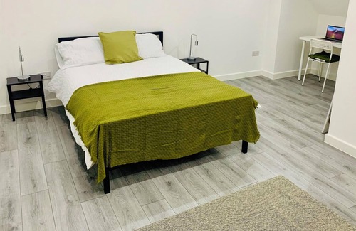 Cray Valley East Apartamento | Stylish One Bed Apartment
