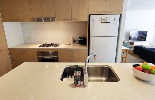 Randwick Apartamento | Stylish Parkside Retreat - Outdoor Pool & Undercover Parking - Randwick