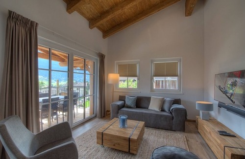 Walchen Apartamento | Ático elegante en Piesendorf / Walchen cerca de una estación de esquí, con sauna