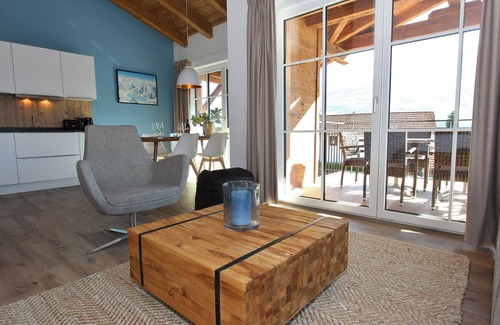 Walchen Apartamento | Ático elegante en Piesendorf / Walchen cerca de una estación de esquí, con sauna